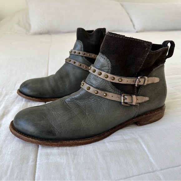 Alberto Fermani Suede and Keather Buckled Booties - Picture 10 of 12